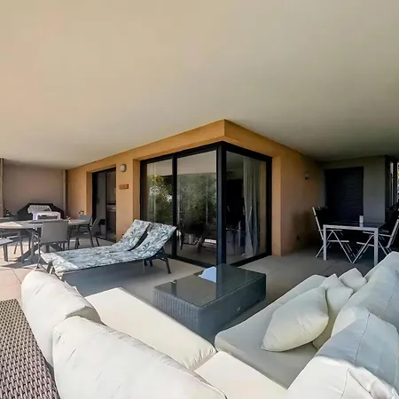 Labubu Mansion Apartman
